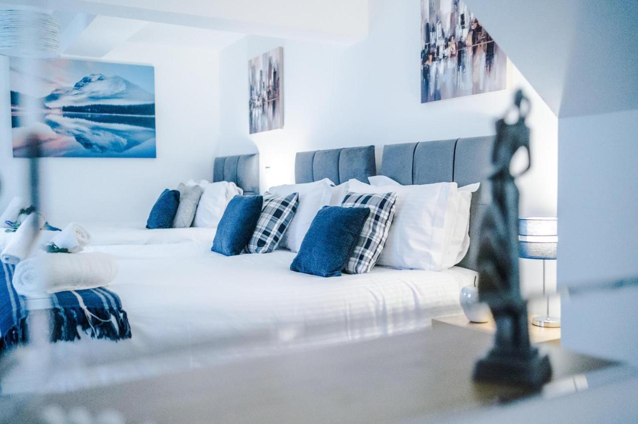 Stylish Chester City Centre Apartment By 53 Degrees Property, Ideal For Couples & Business Professionals - Sleeps 4 외부 사진